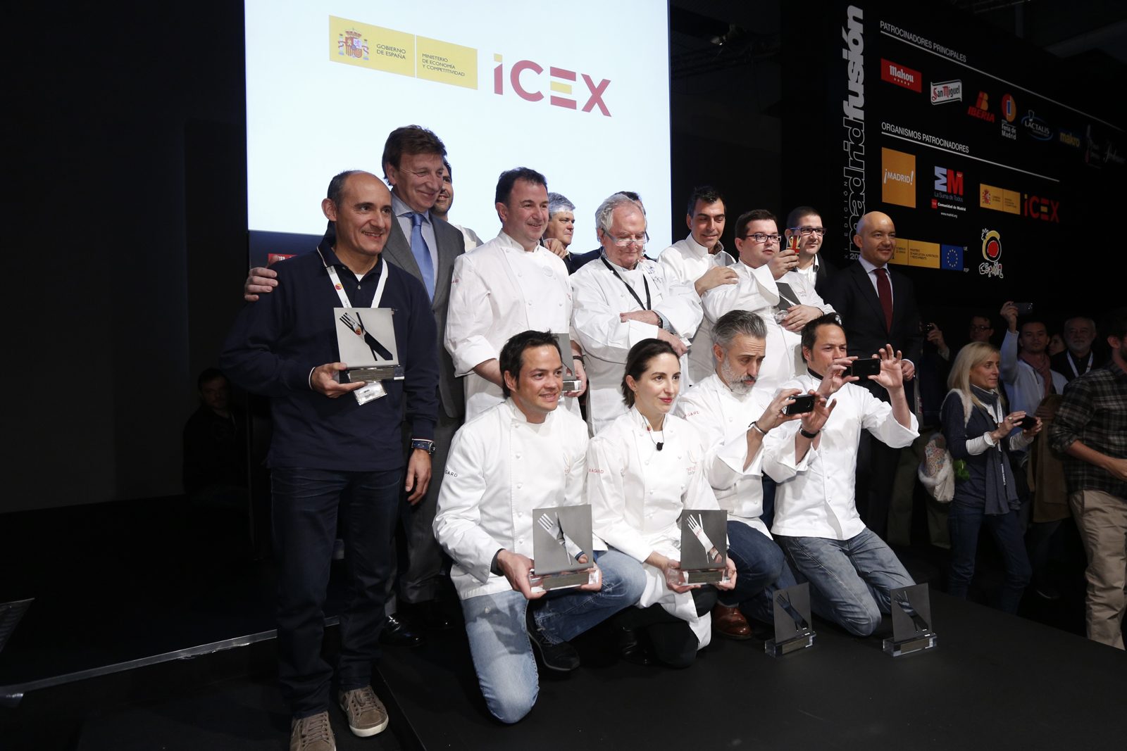El Icex premia a 15 cocineros españoles.